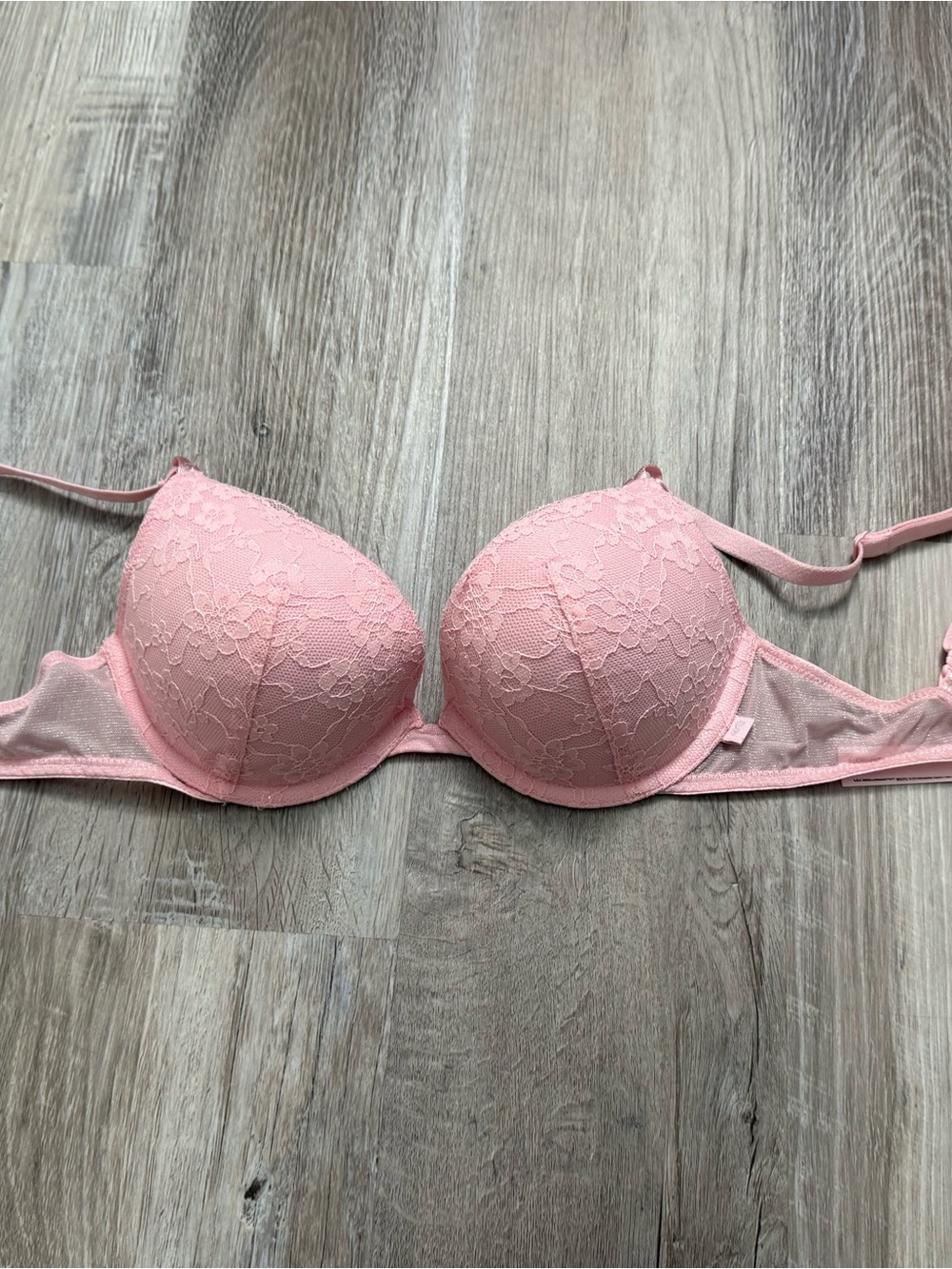 Victoria's Secret Blush Pink Lace Push-Up Bra